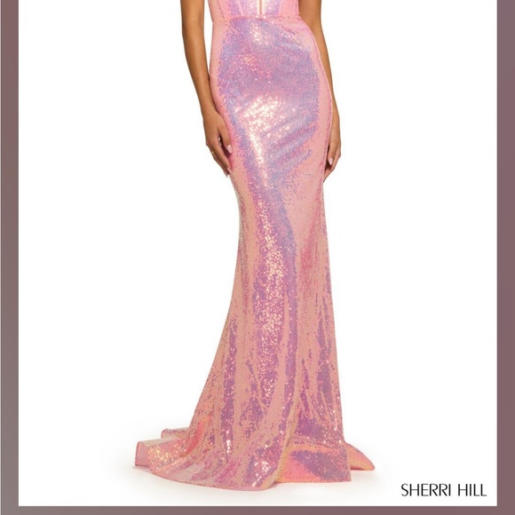 Excellent used condition, Cherry Hill prom dress, pink sequin, size 2 - Picture 3 of 4